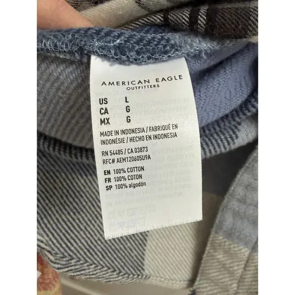 Lot of 3 Women’s American Eagle Flannel Button Up Shirts L Large - Picture 4 of 11